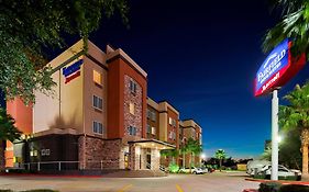 Fairfield Inn & Suites Houston Hobby Airport 3*